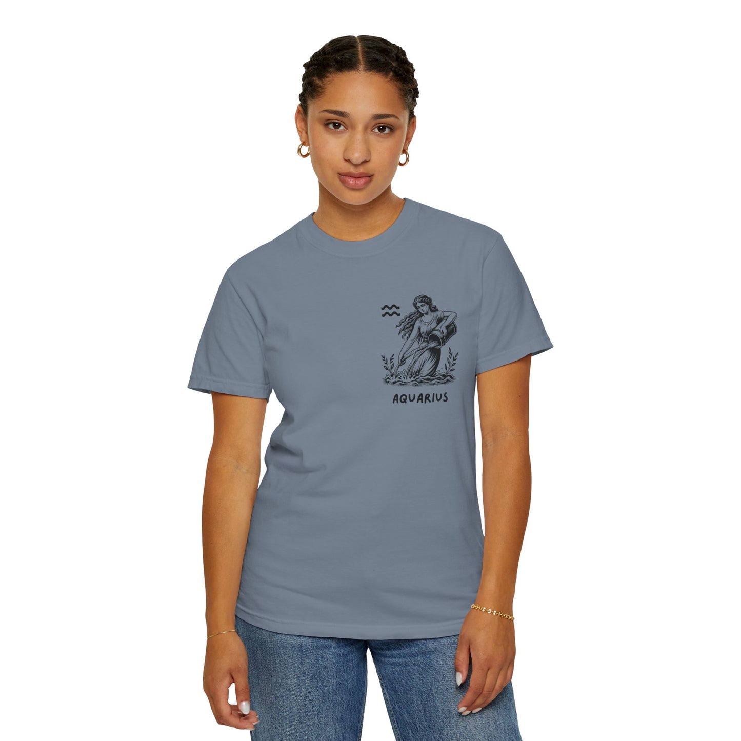 Aquarius Zodiac T-Shirt – Vintage Water Bearer Astrology Tee | Celestial Star Sign Shirt