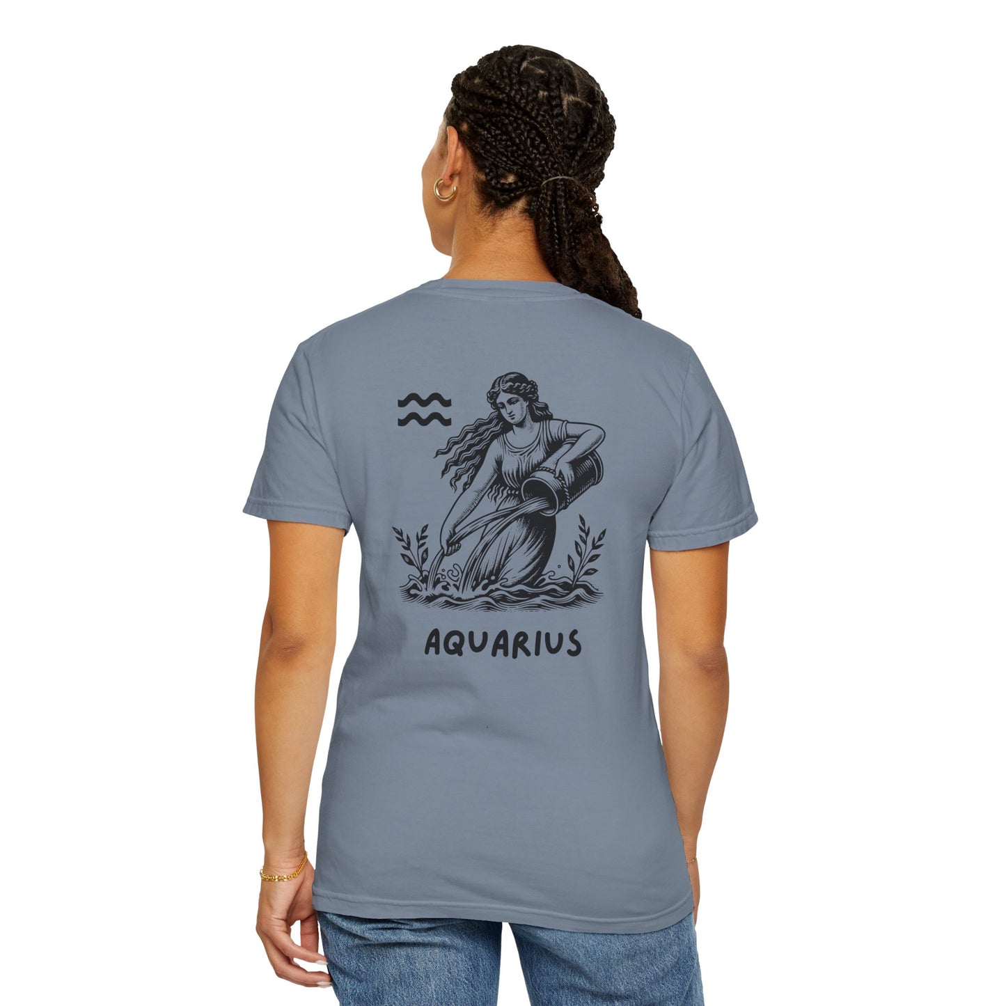 Aquarius Zodiac T-Shirt – Vintage Water Bearer Astrology Tee | Celestial Star Sign Shirt